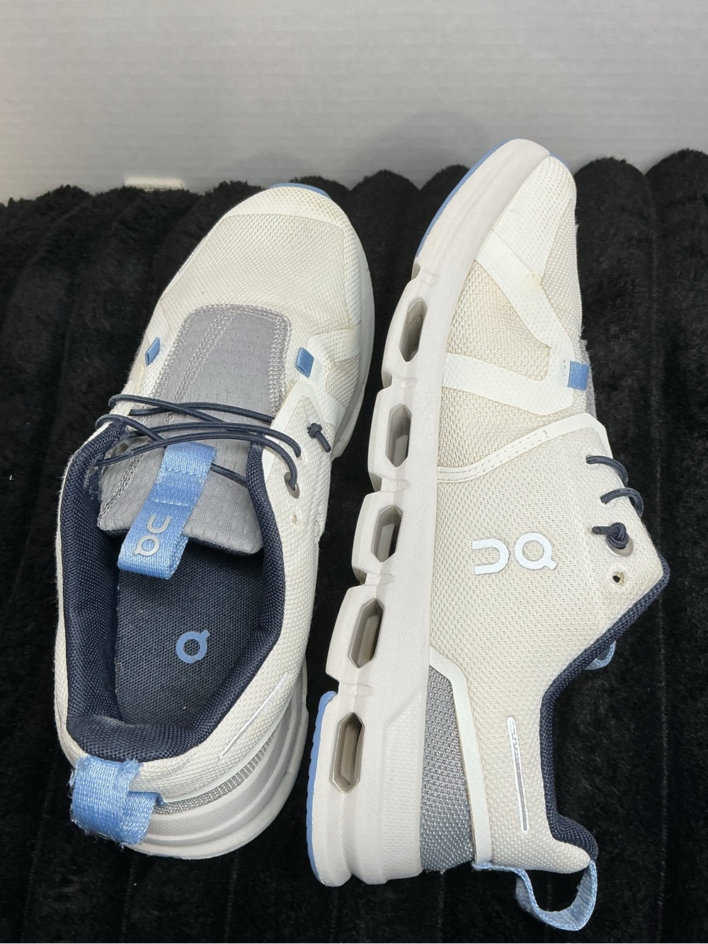 On Cloud Sky Kids 5.5Y / Women’s 7 Running Shoes White Denim Blue - Picture 5 of 16